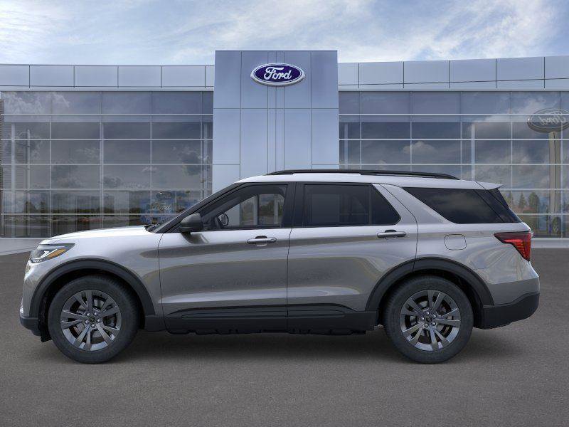 New 2026 Ford Explorer Active w/ Active Comfort Package AWD/4WD image 3