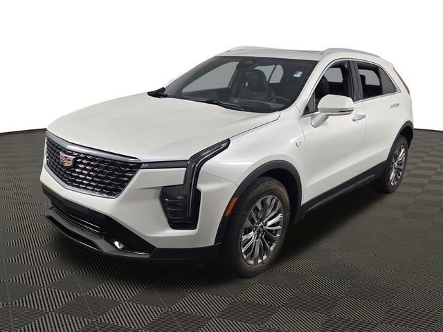 Used 2024 Cadillac XT4 Premium Luxury w/ Technology Package image 7