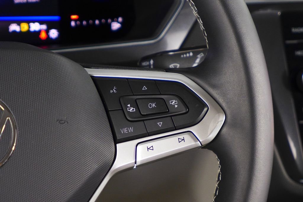 Used 2022 Volkswagen Tiguan SE image 26