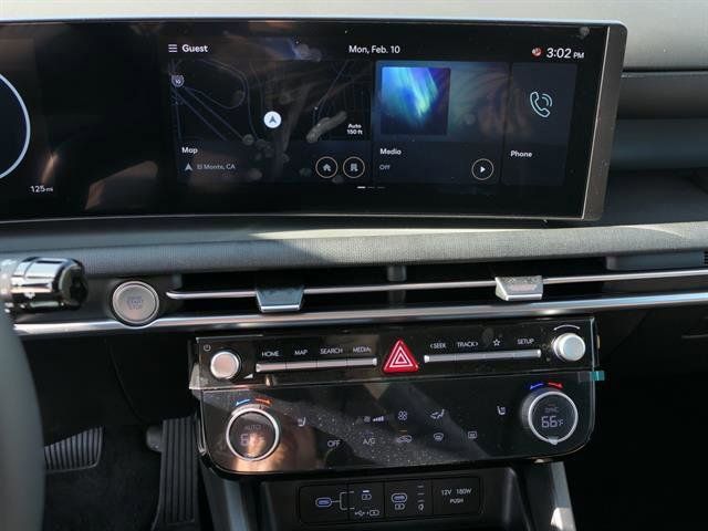 New 2025 Hyundai Tucson SEL image 18