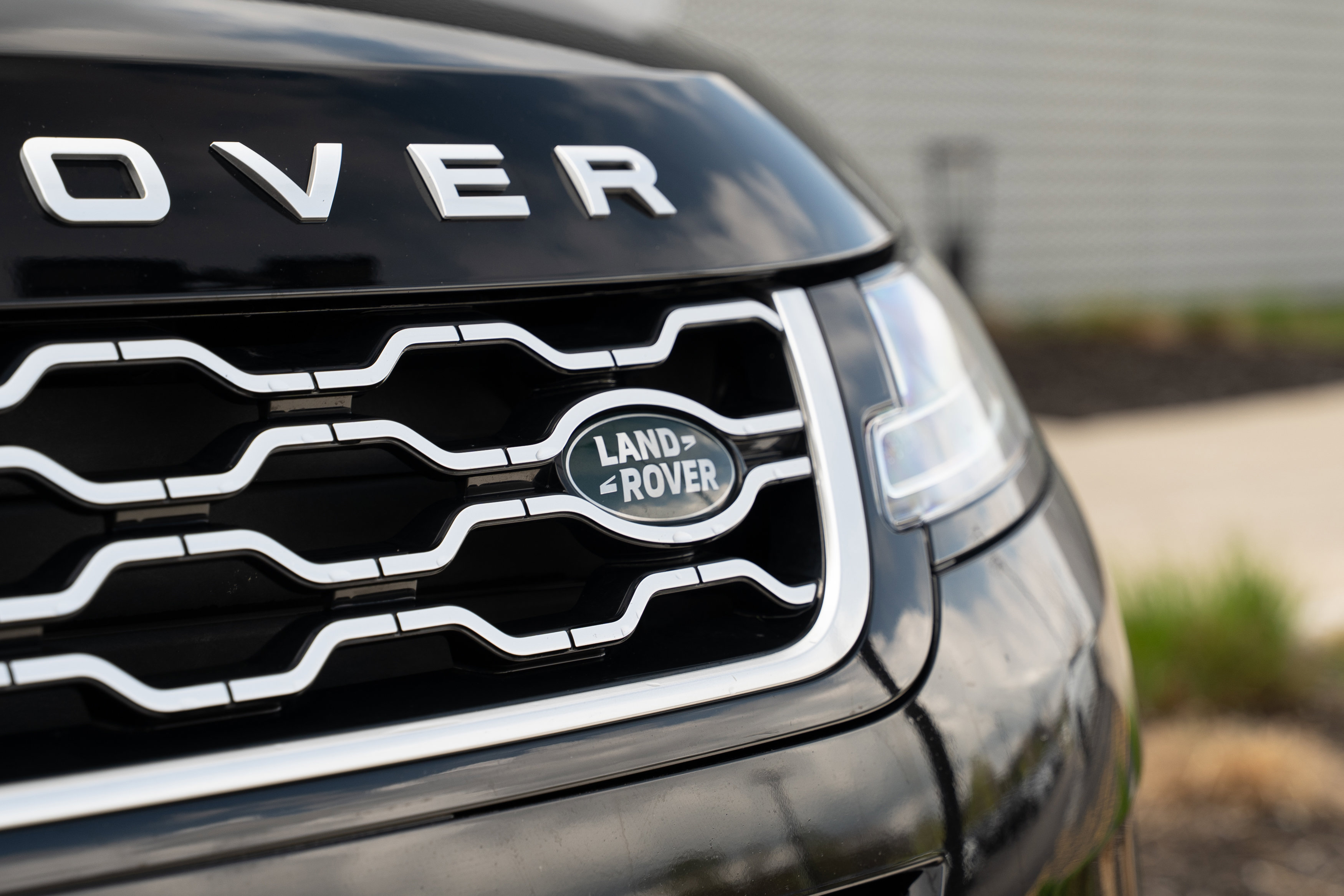 Used 2020 Land Rover Range Rover Evoque S image 36