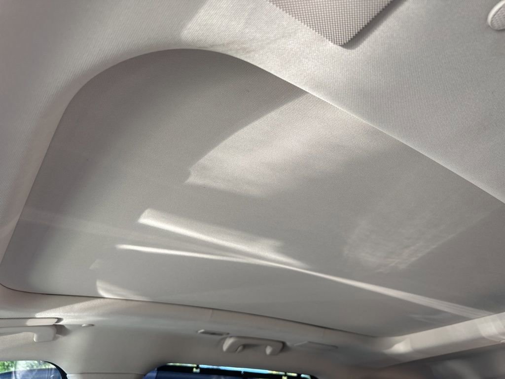 Used 2020 Lincoln Aviator Reserve w/ Equipment Group 202A image 19