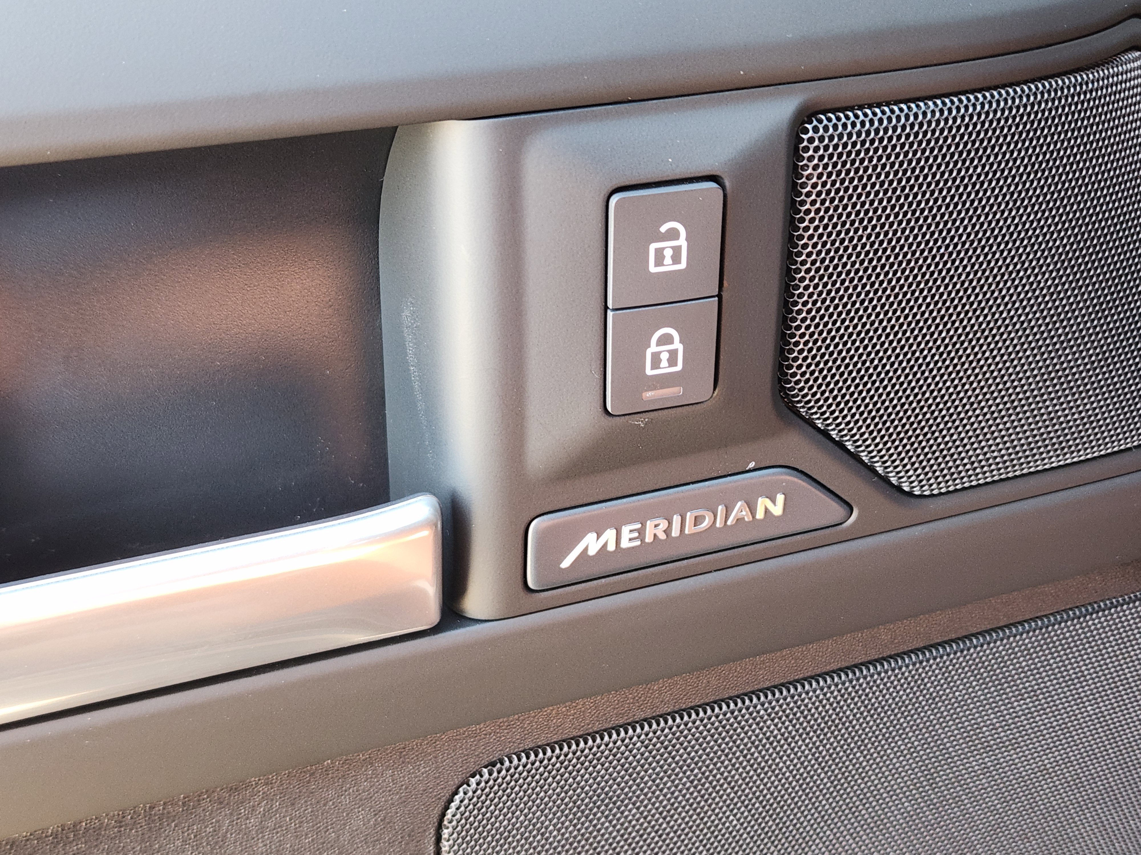 New 2026 Land Rover Defender 110 S image 22