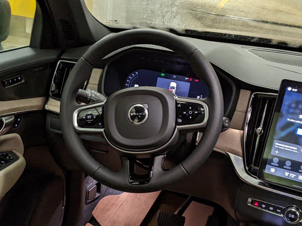 New 2026 Volvo XC90 B5 Plus image 14