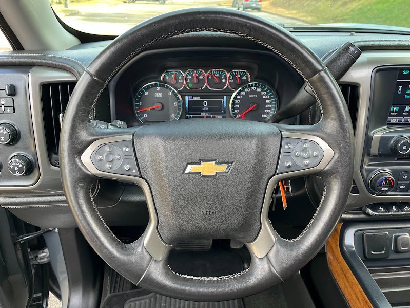 Used 2017 Chevrolet Silverado 1500 High Country image 12