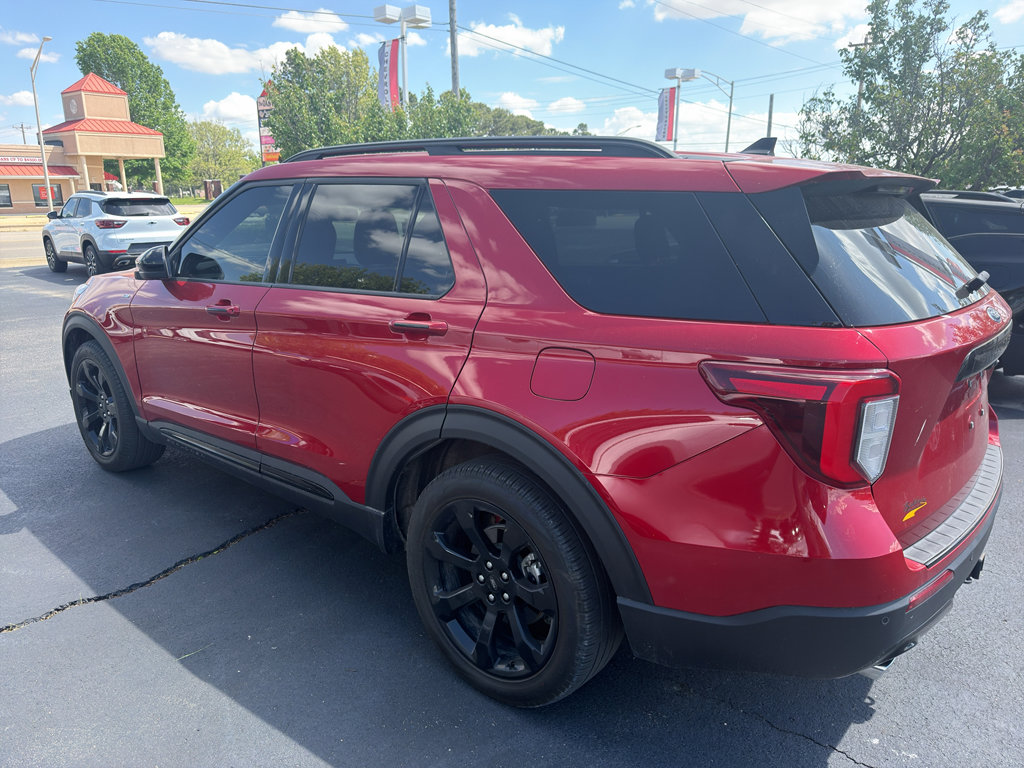 Used 2023 Ford Explorer ST-Line w/ Class IV Trailer Tow Package RWD image 6