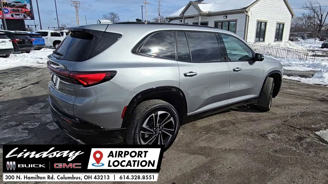 New 2026 Buick Enclave Sport Touring w/ Power Package image 9