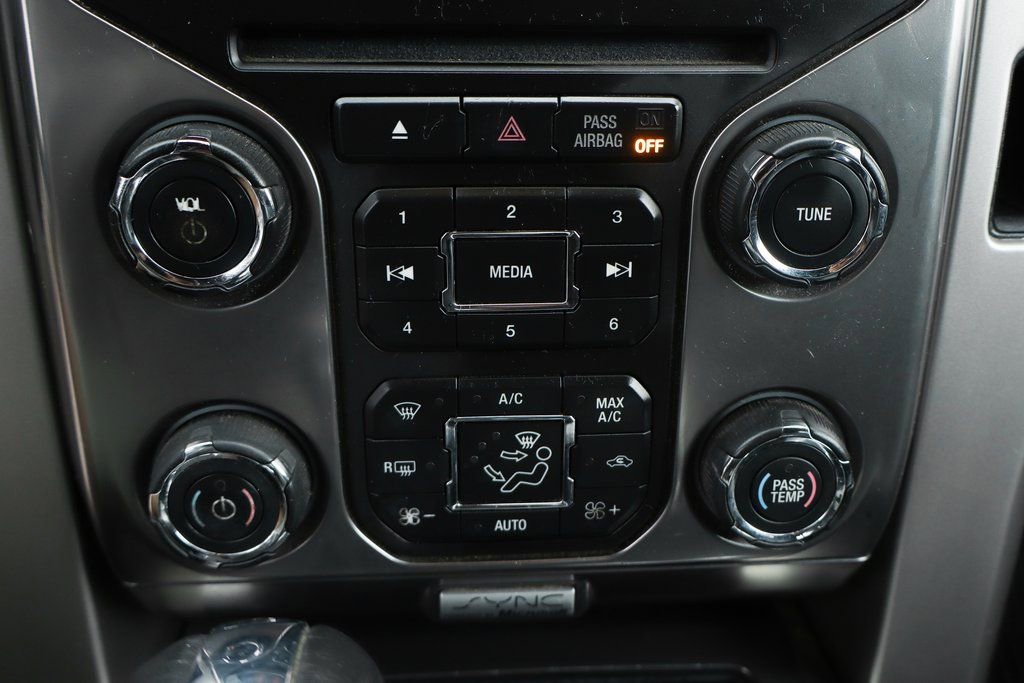 Used 2014 Ford F150 FX4 w/ Equipment Group 402A Luxury image 34