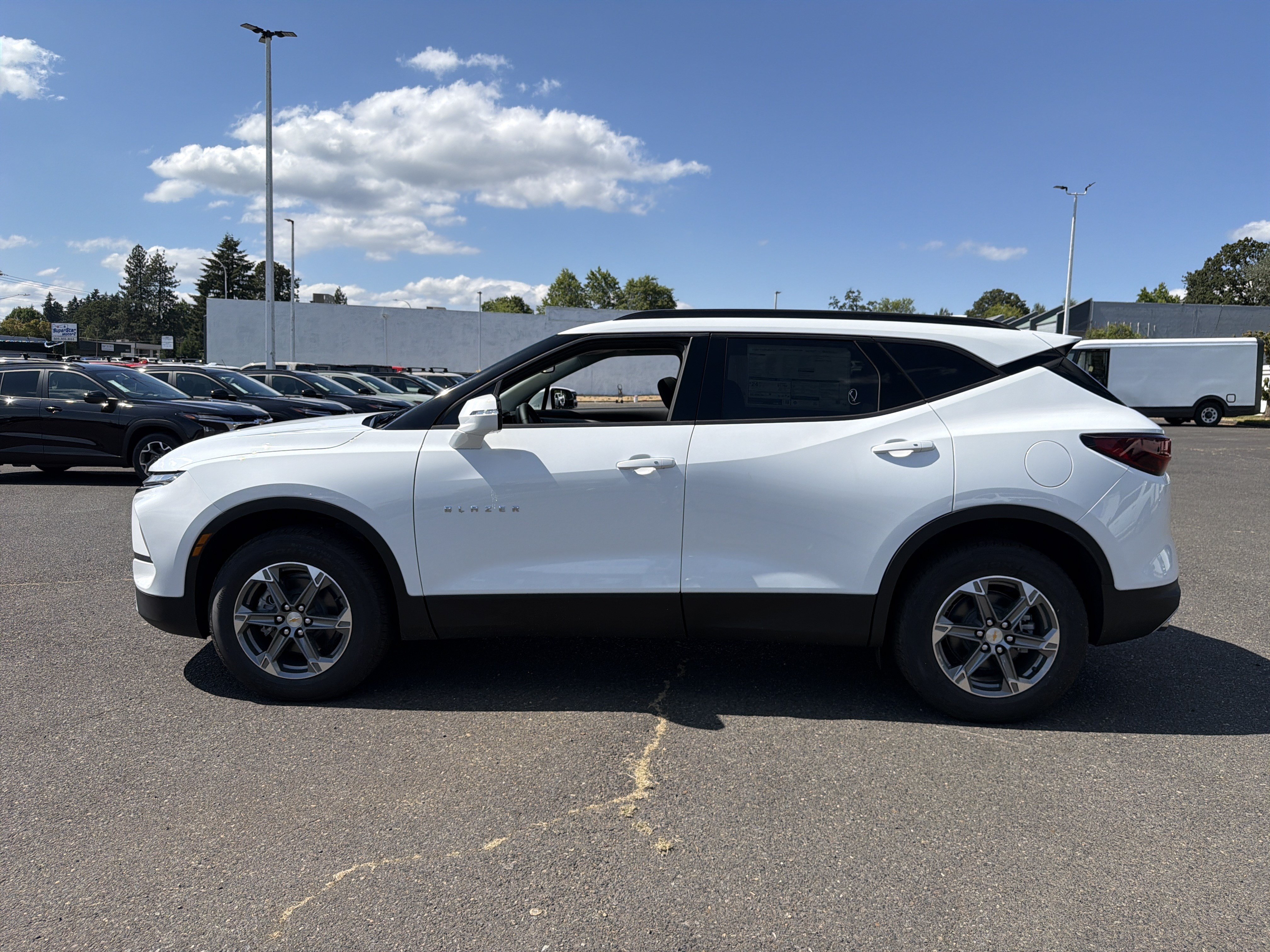New 2026 Chevrolet Blazer LT AWD/4WD image 2
