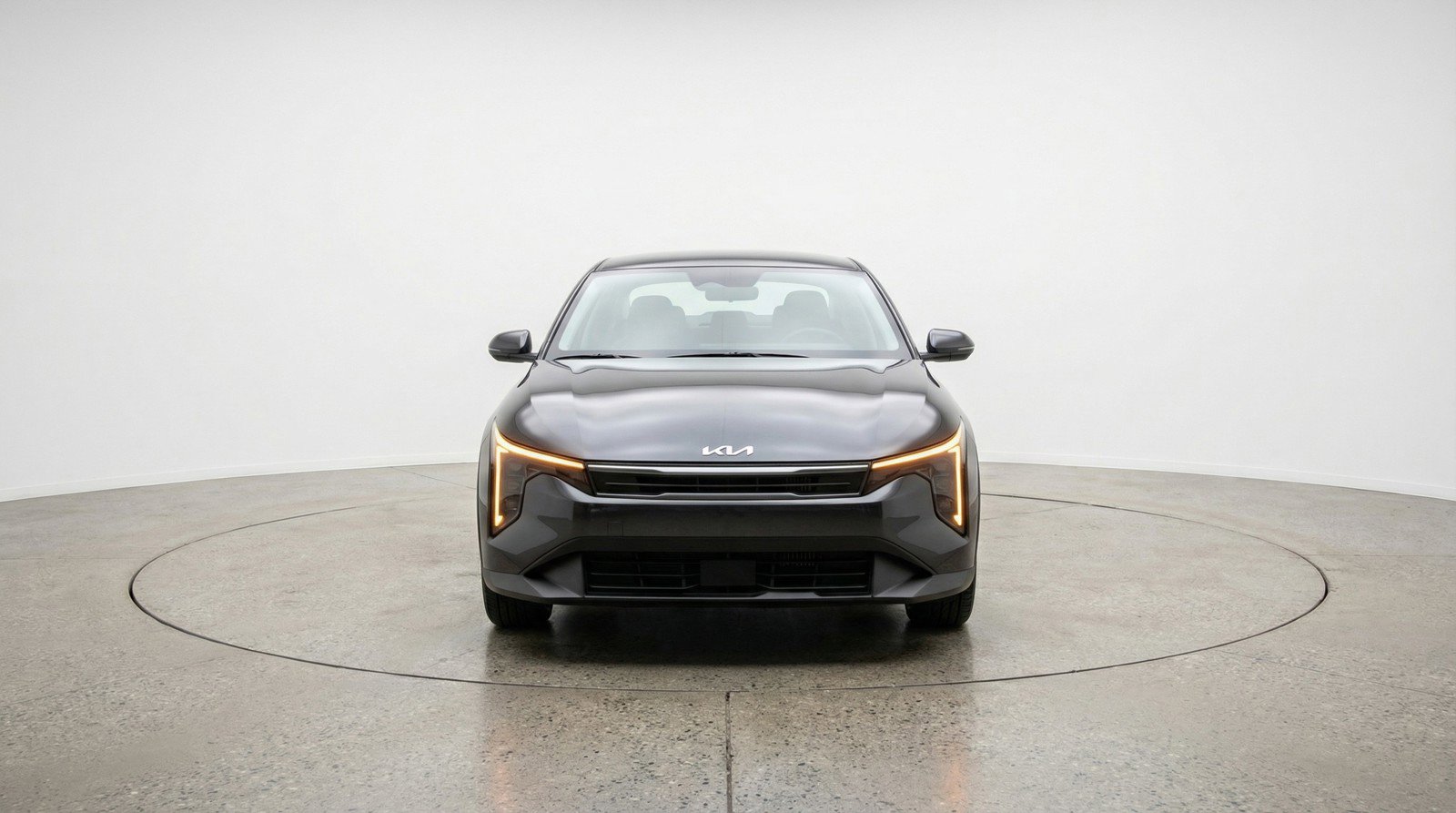 Used 2025 Kia K4 FWD image 2
