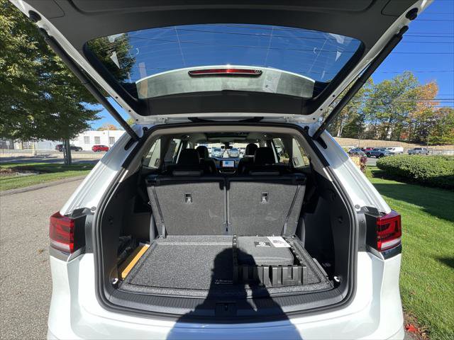 New 2026 Volkswagen Atlas SEL image 24