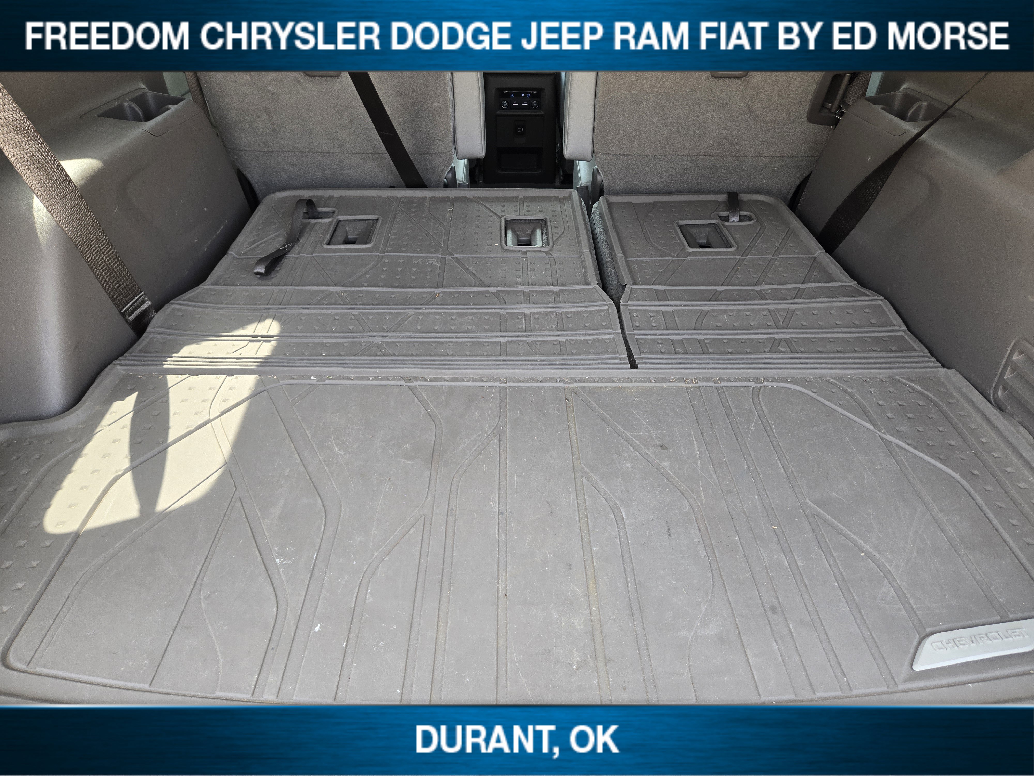 Used 2019 Chevrolet Traverse LT w/ LPO, Floor Liner Package FWD image 22