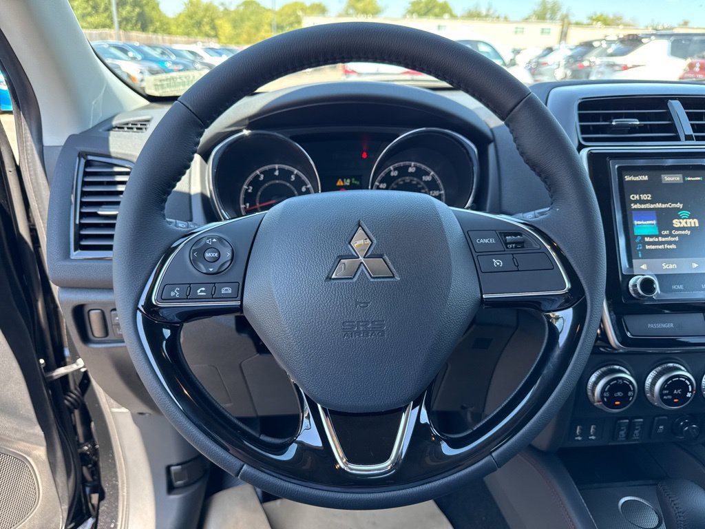New 2027 Mitsubishi Outlander Sport SE FWD image 8