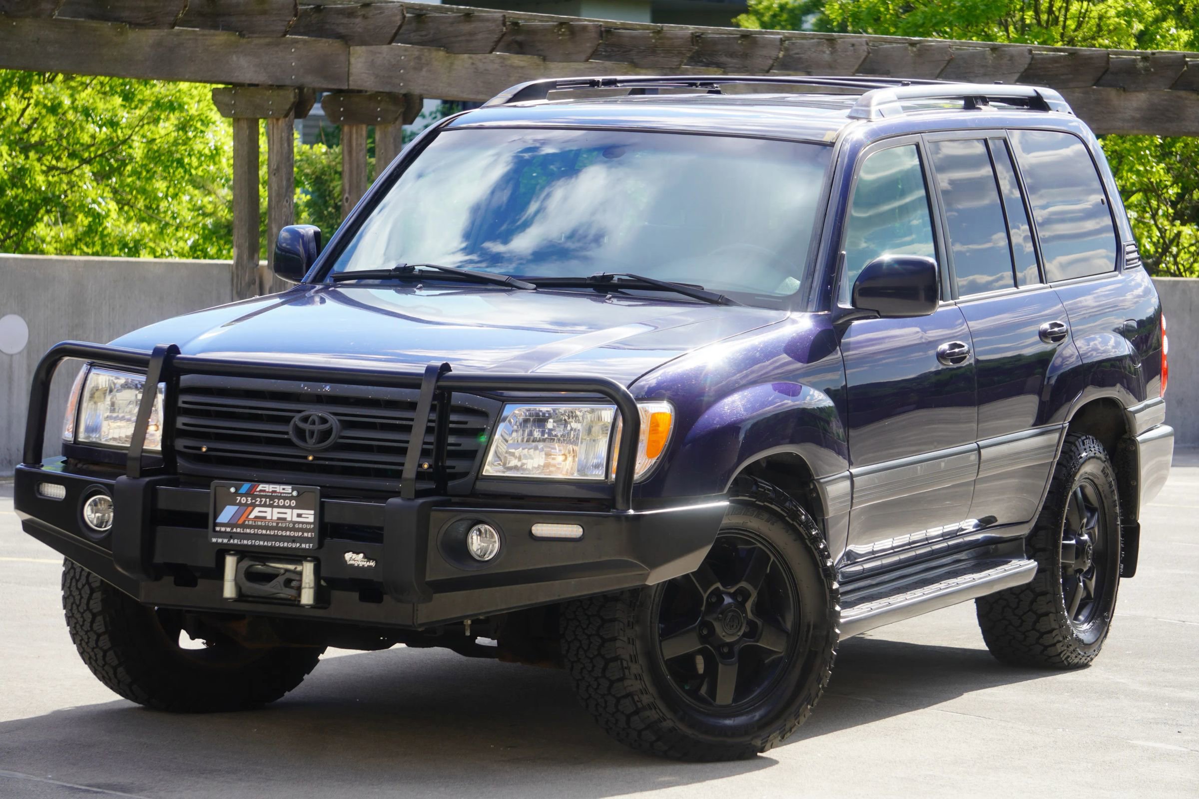 Used 2004 Toyota Land Cruiser AWD/4WD image 4