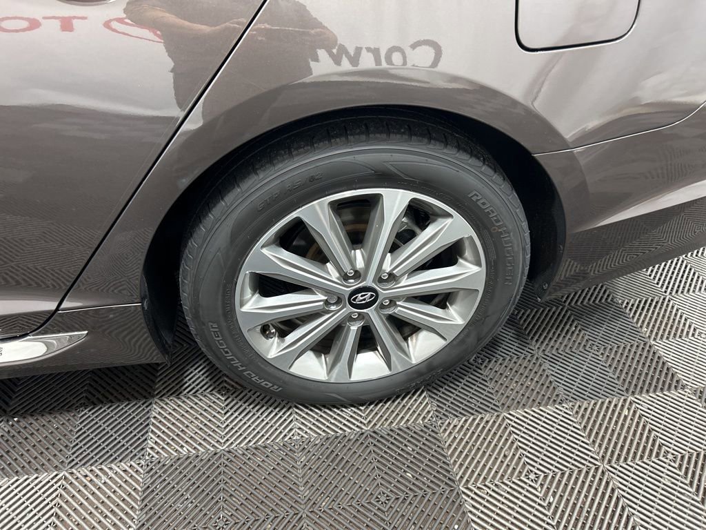 Used 2016 Hyundai Sonata Limited w/ Option Group 04 image 30