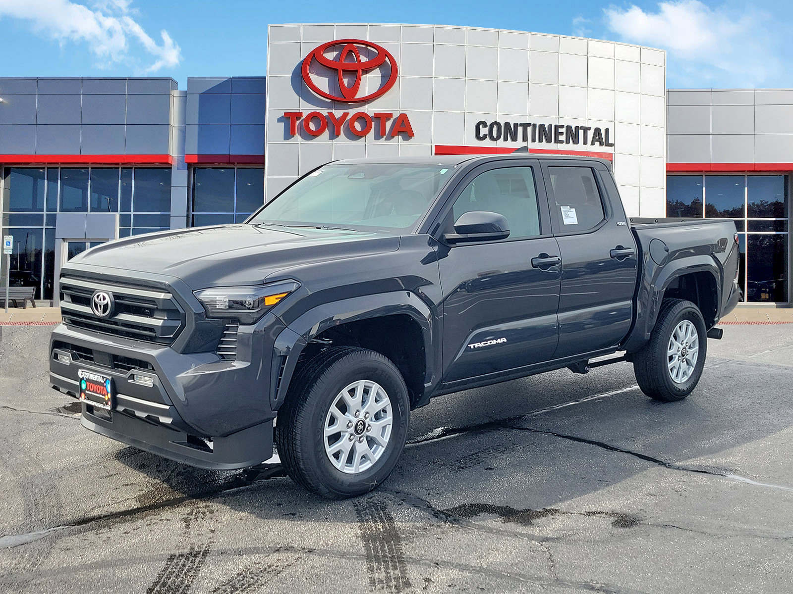 New 2026 Toyota Tacoma SR5 AWD/4WD image 3