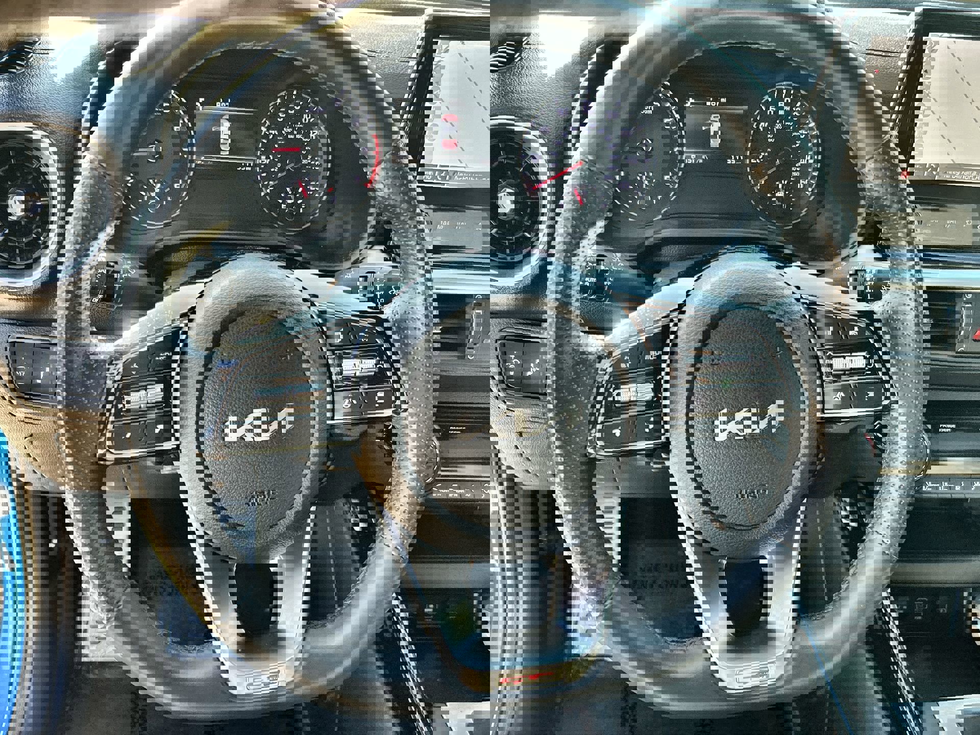 Used 2023 Kia Forte GT-Line w/ GT-Line Technology Package image 11