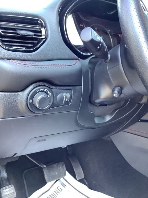 Certified 2025 Dodge Durango GT image 32