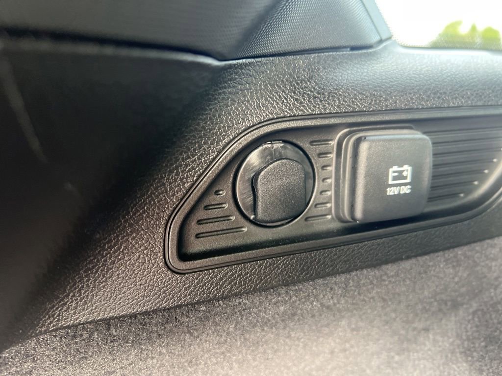 Certified 2023 Jeep Grand Cherokee Overland w/ Adv Protech Group III image 32