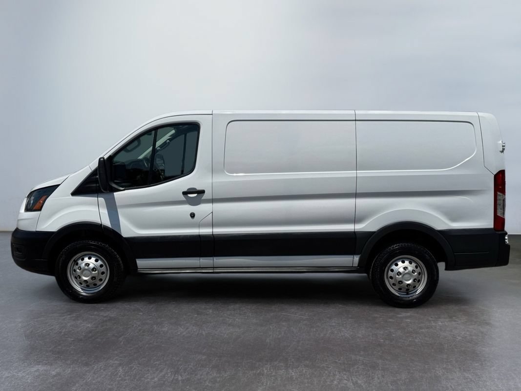 Used 2024 Ford Transit 150 Low Roof AWD image 8