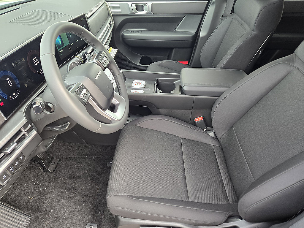 New 2026 Hyundai Santa Fe SE FWD image 14