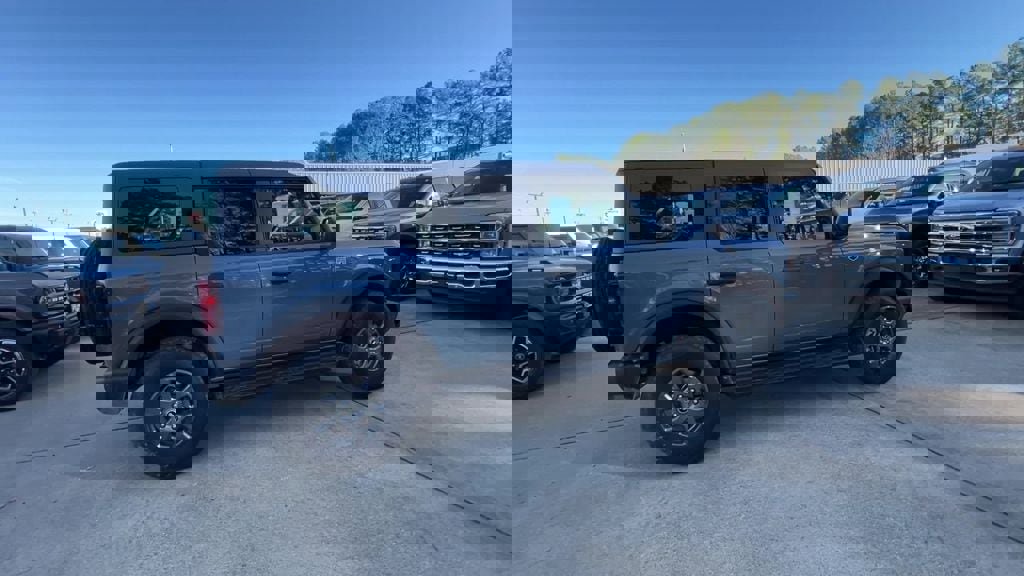 New 2025 Ford Bronco Big Bend image 7