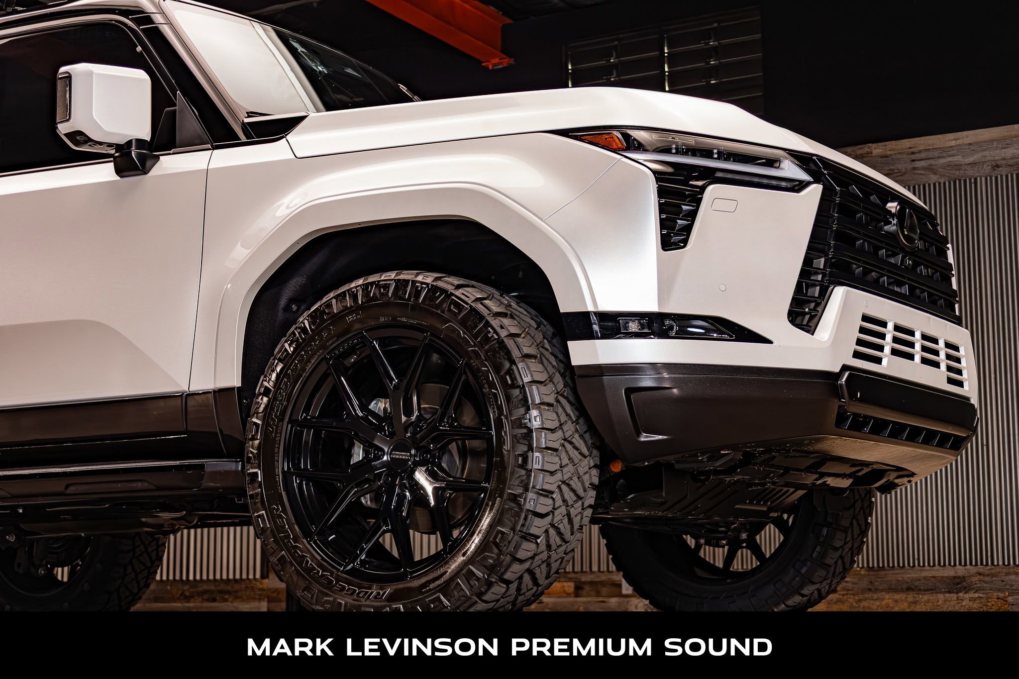 Used 2024 Lexus GX 550 w/ Cold Area Package image 11