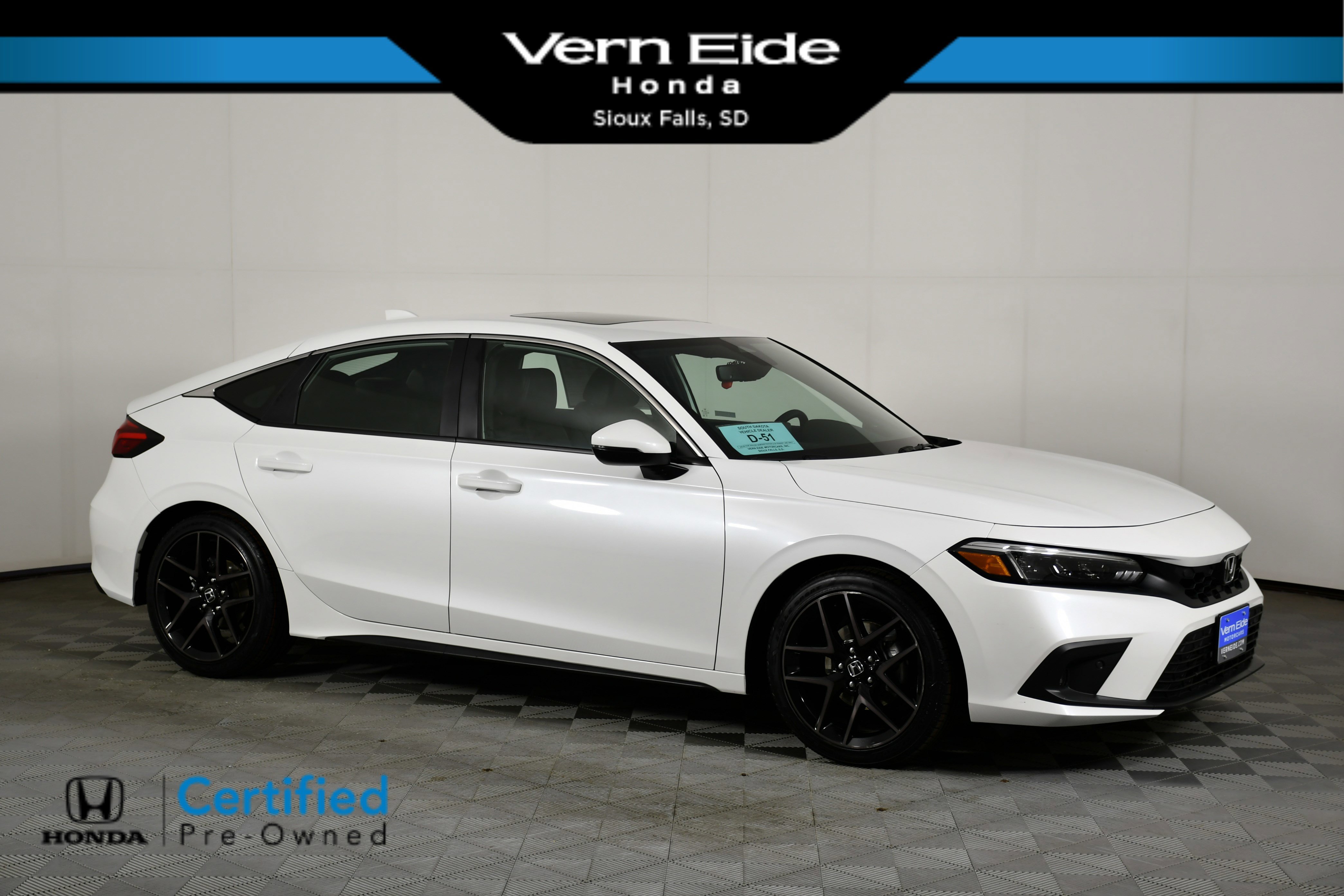 Certified 2024 Honda Civic Sport Touring image 1