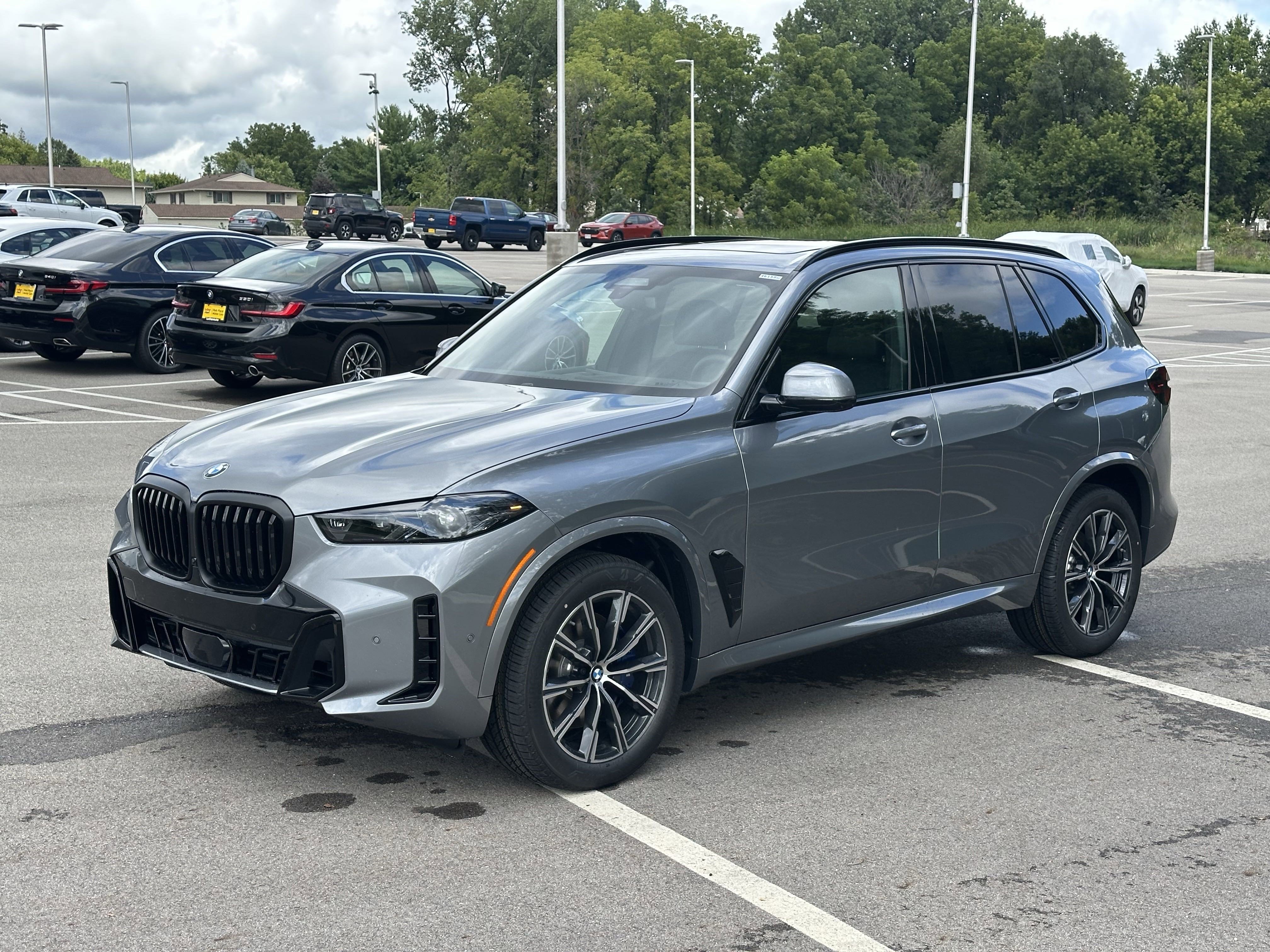 New 2026 BMW X5 xDrive40i image 3