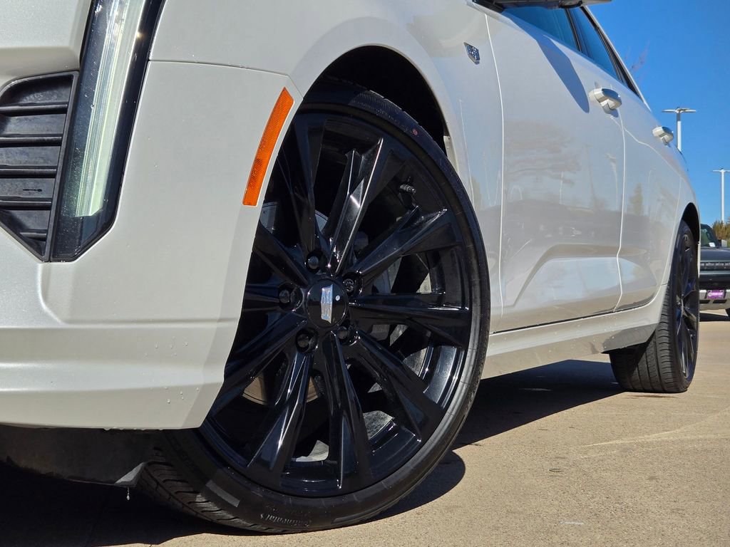 Certified 2024 Cadillac CT4 Premium Luxury w/ LPO, ONYX Package image 8