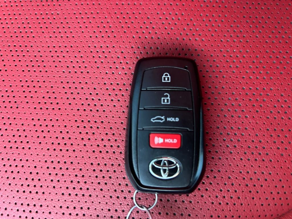 Used 2024 Toyota Camry XSE w/ Navigation Package FWD image 31