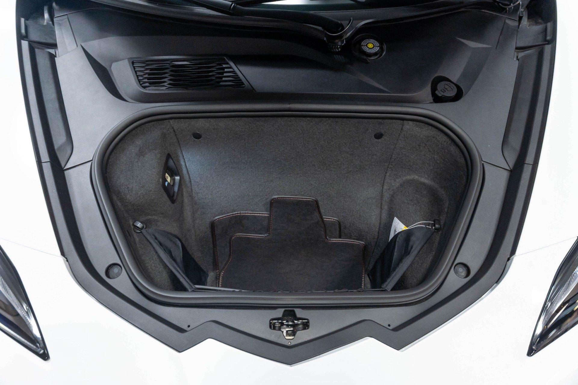 Used 2023 Chevrolet Corvette Z06 RWD image 37