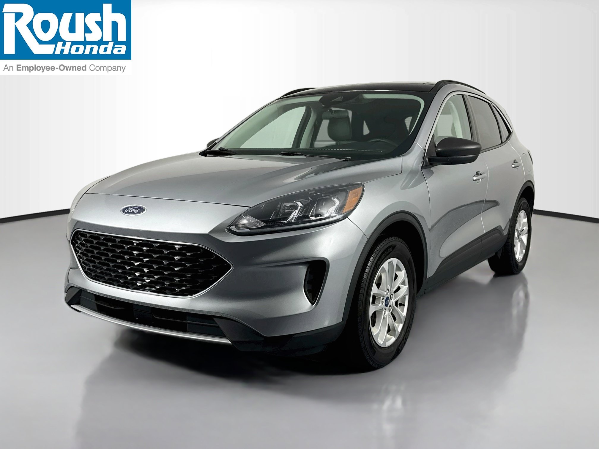 Used 2022 Ford Escape SE w/ Convenience Package AWD/4WD image 1