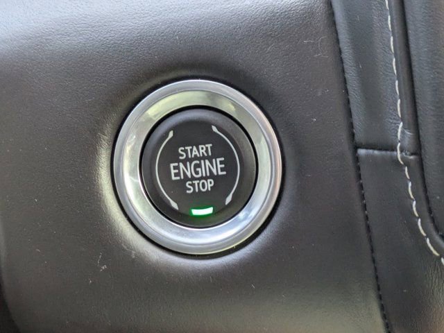 Used 2023 GMC Yukon XL Denali Ultimate image 25