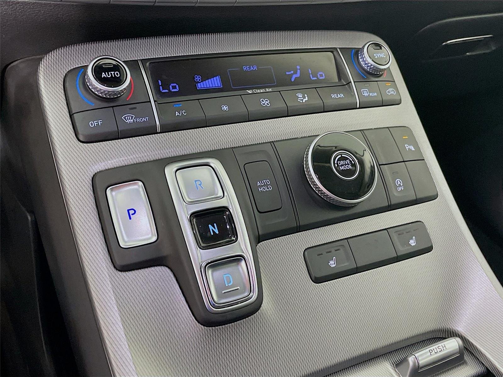 Used 2020 Hyundai Palisade SEL FWD image 19