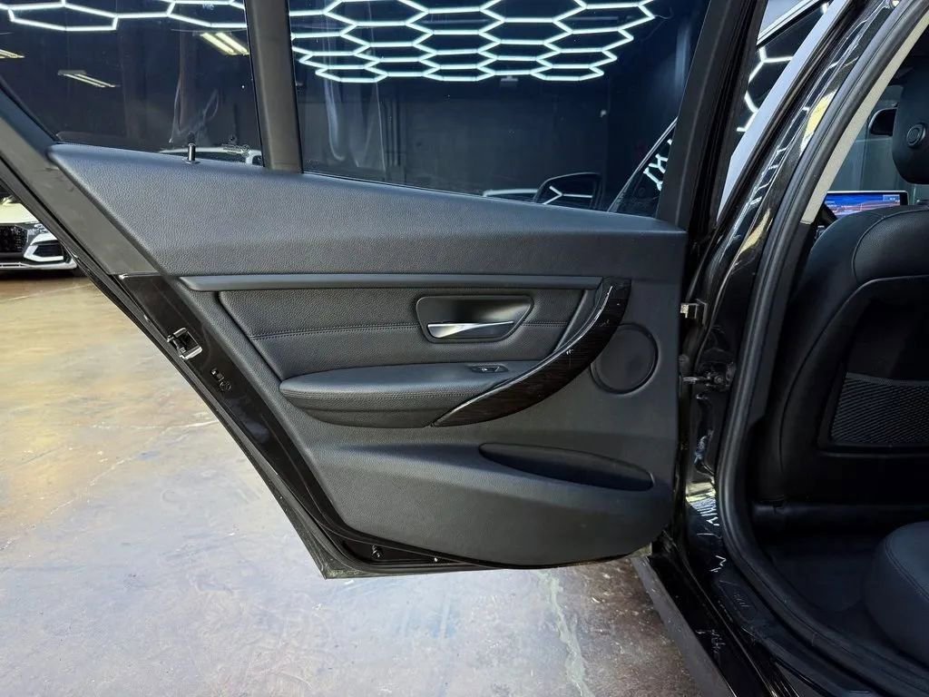 Used 2015 BMW 335i xDrive Sedan image 17