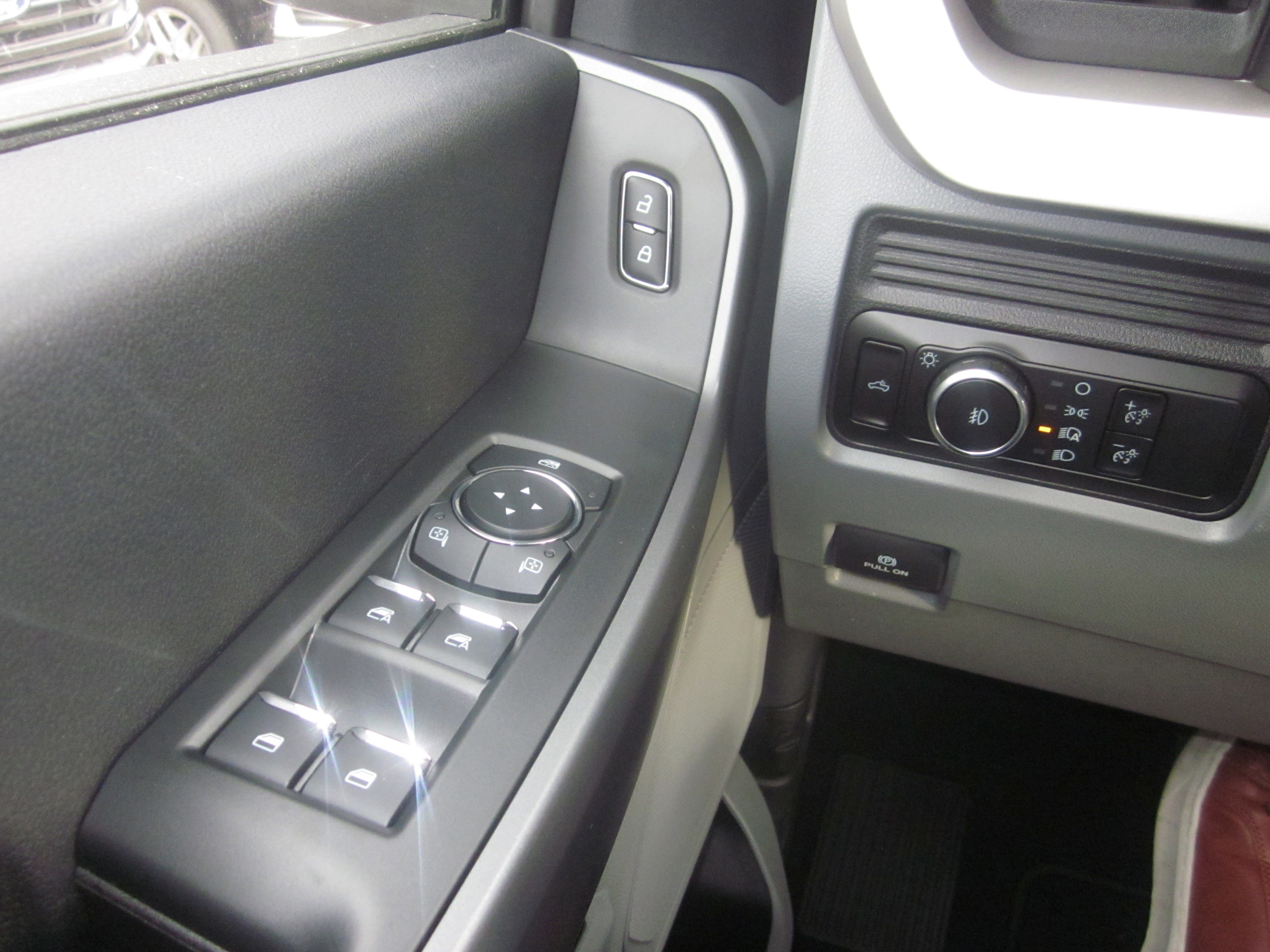 New 2026 Ford F250 XL w/ STX Appearance Package image 21