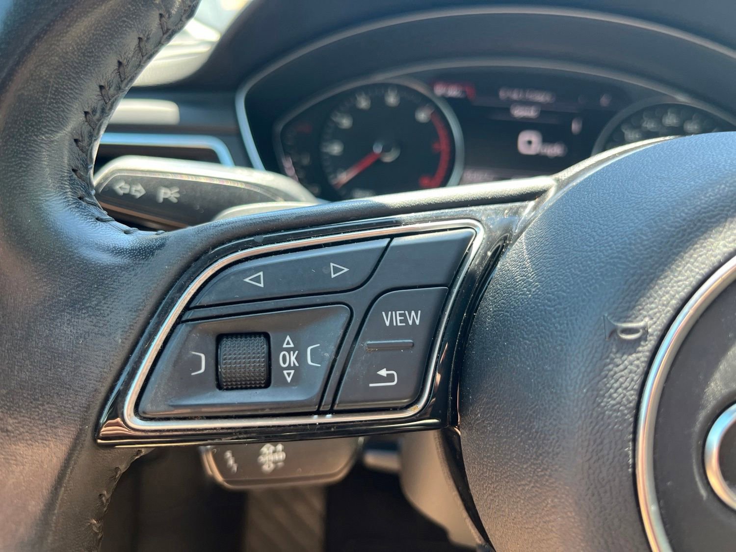 Used 2019 Audi A4 2.0T Premium w/ Convenience Package FWD image 12