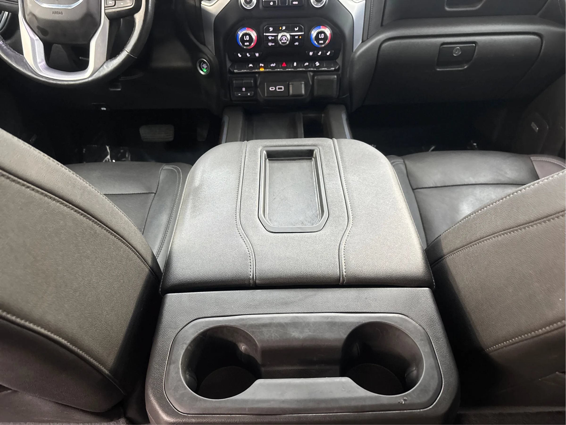 Used 2022 GMC Sierra 1500 SLT w/ SLT Premium Plus Package AWD/4WD image 22