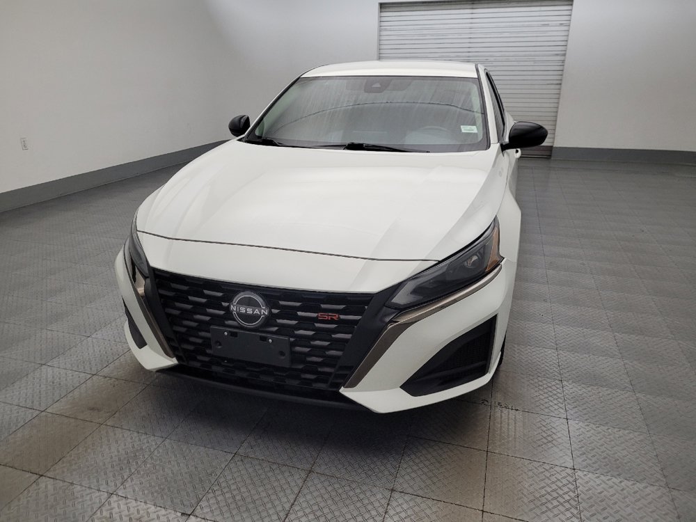 Used 2023 Nissan Altima 2.5 SR FWD image 15