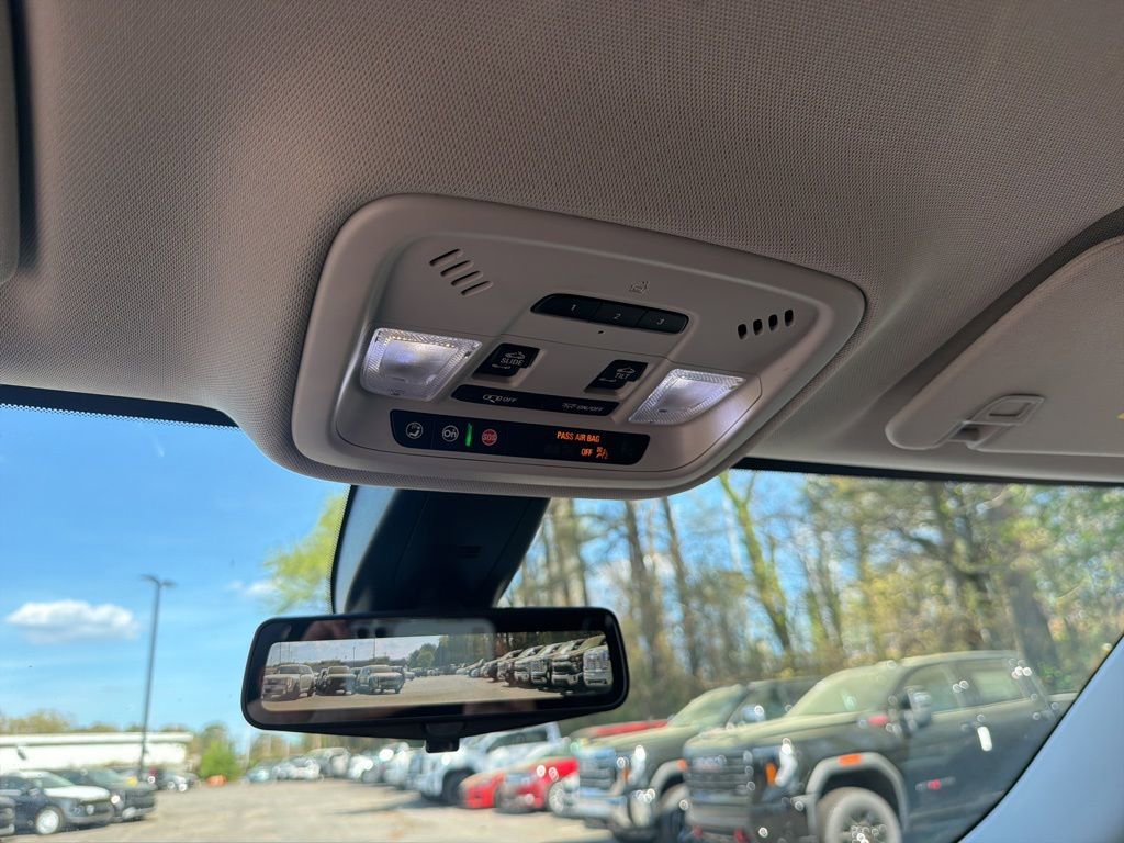 Used 2021 Chevrolet Traverse Premier w/ Redline Edition image 20