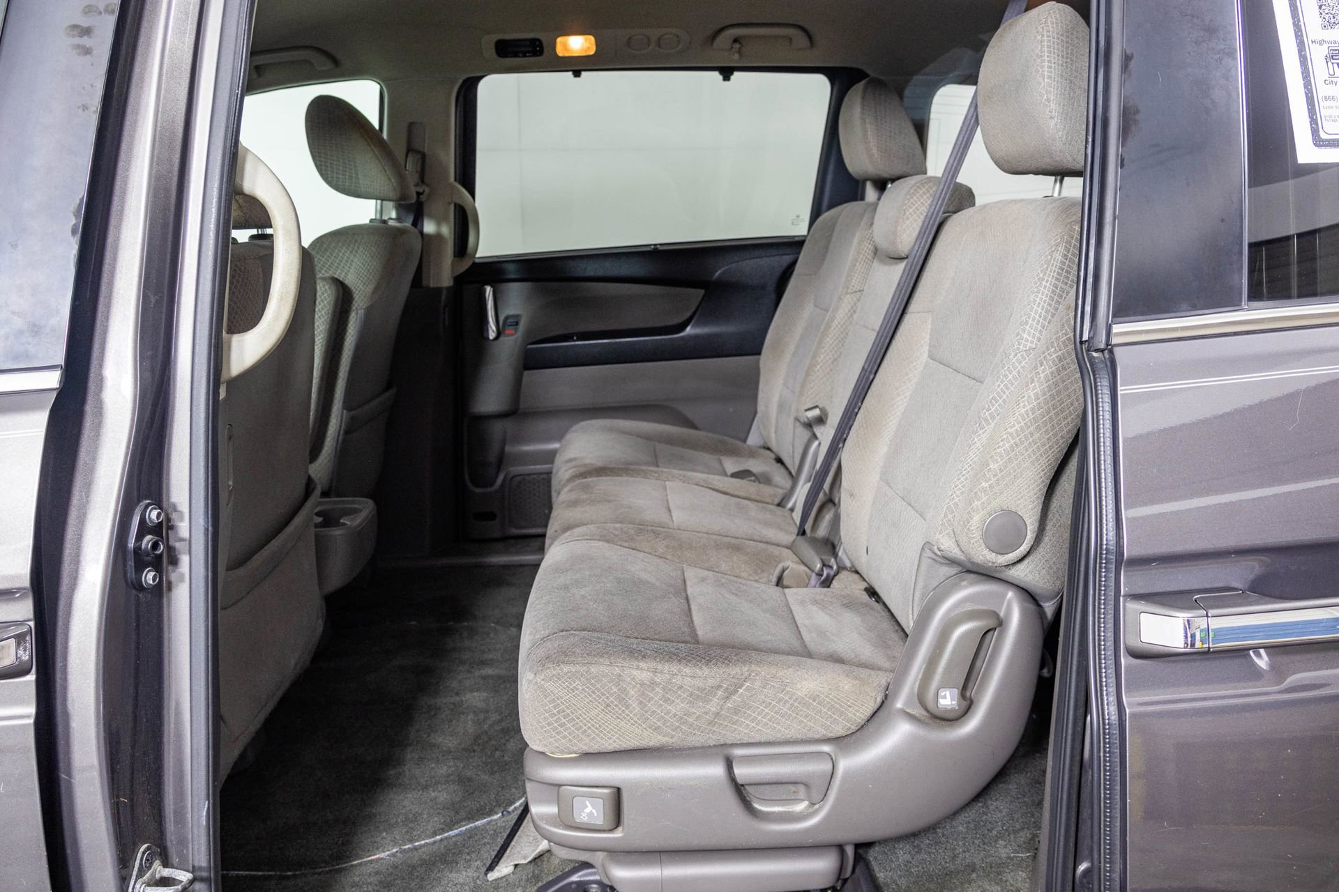 Used 2016 Honda Odyssey EX image 37