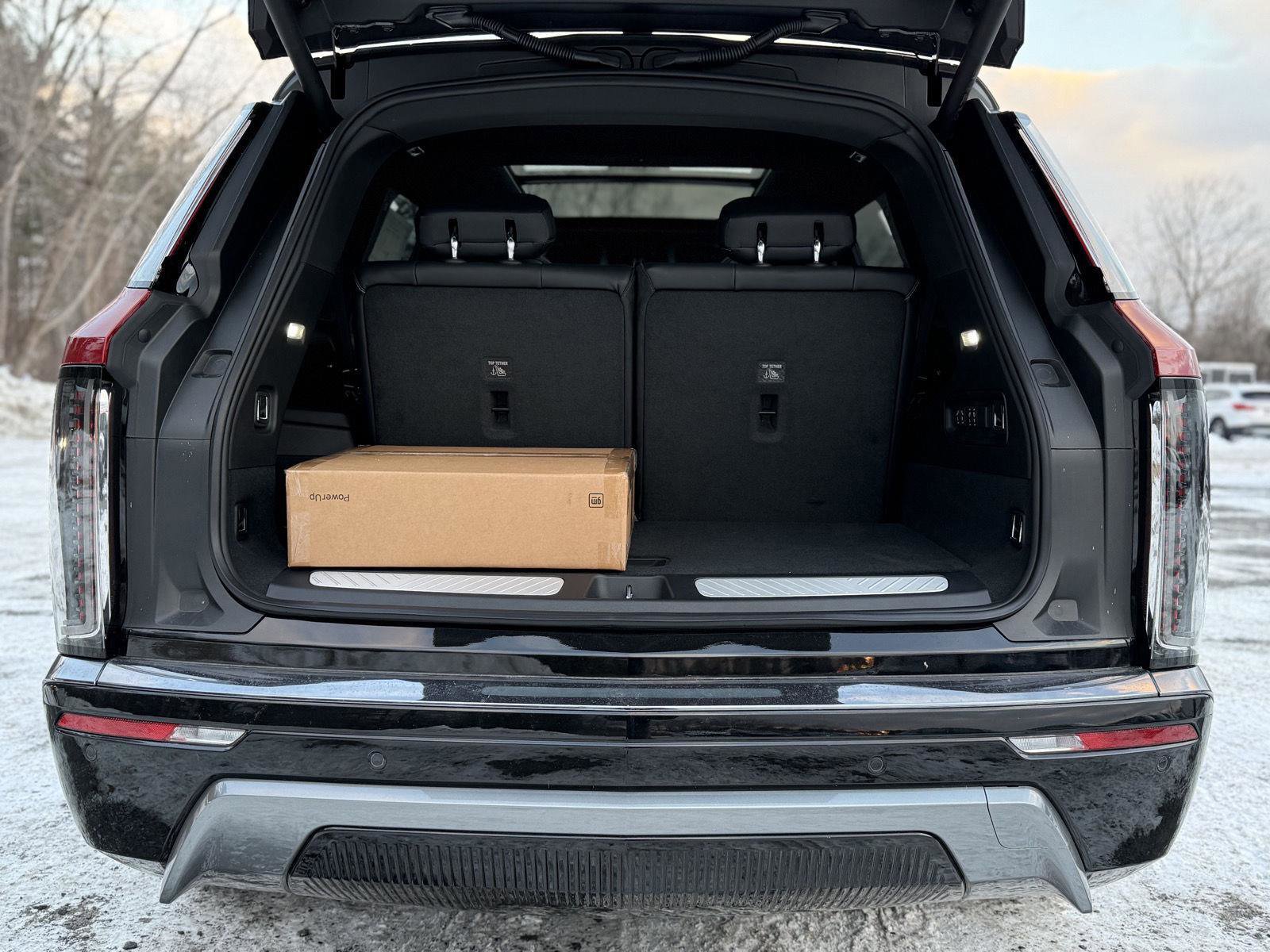 New 2026 Cadillac Vistiq Sport image 10