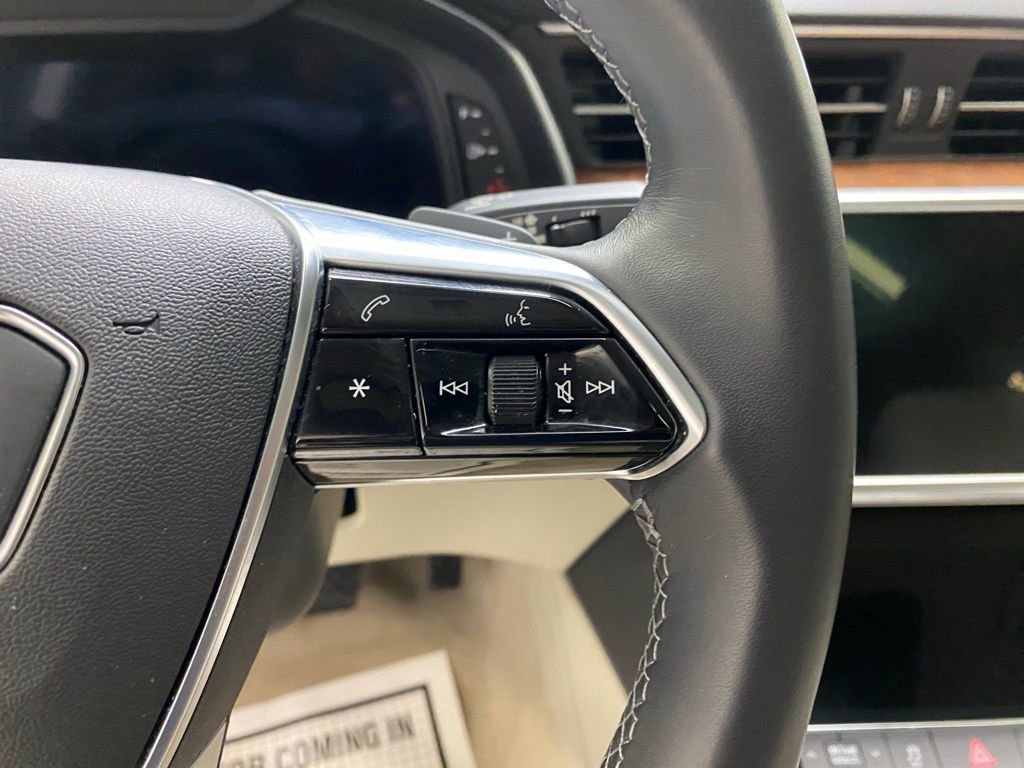 Used 2023 Audi A6 Premium Plus w/ Premium Plus Package image 32