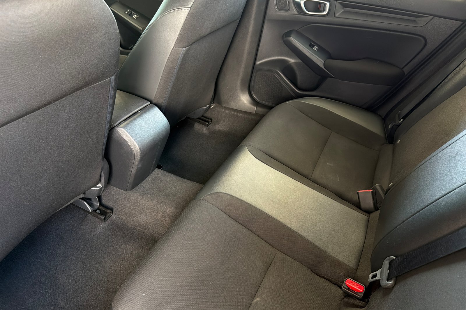 Used 2023 Honda Civic Sport image 13