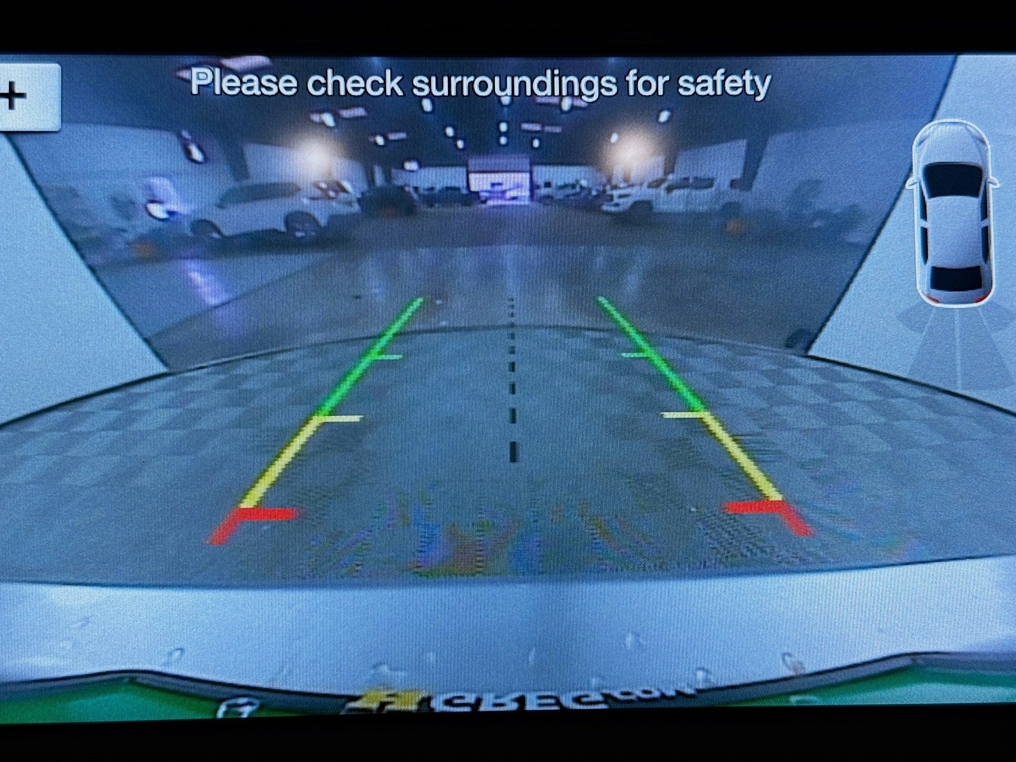 Used 2018 Ford Edge Titanium FWD image 18