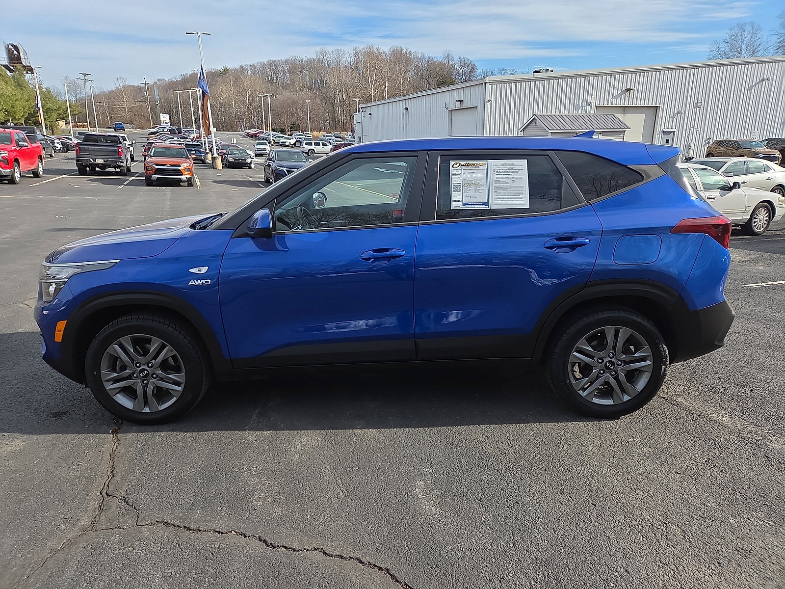 Used 2021 Kia Seltos LX image 6