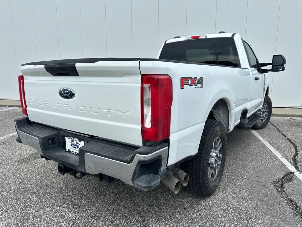 Used 2025 Ford F250 XLT w/ FX4 Off-Road Package AWD/4WD image 7