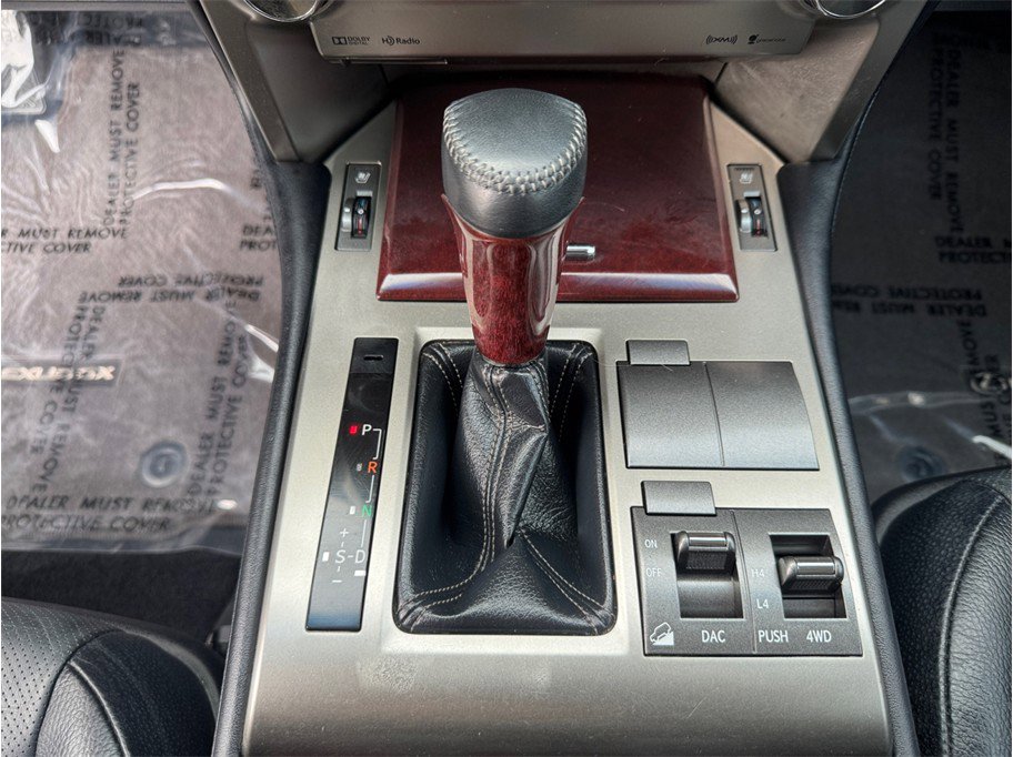 Used 2014 Lexus GX 460 w/ Premium Package image 24