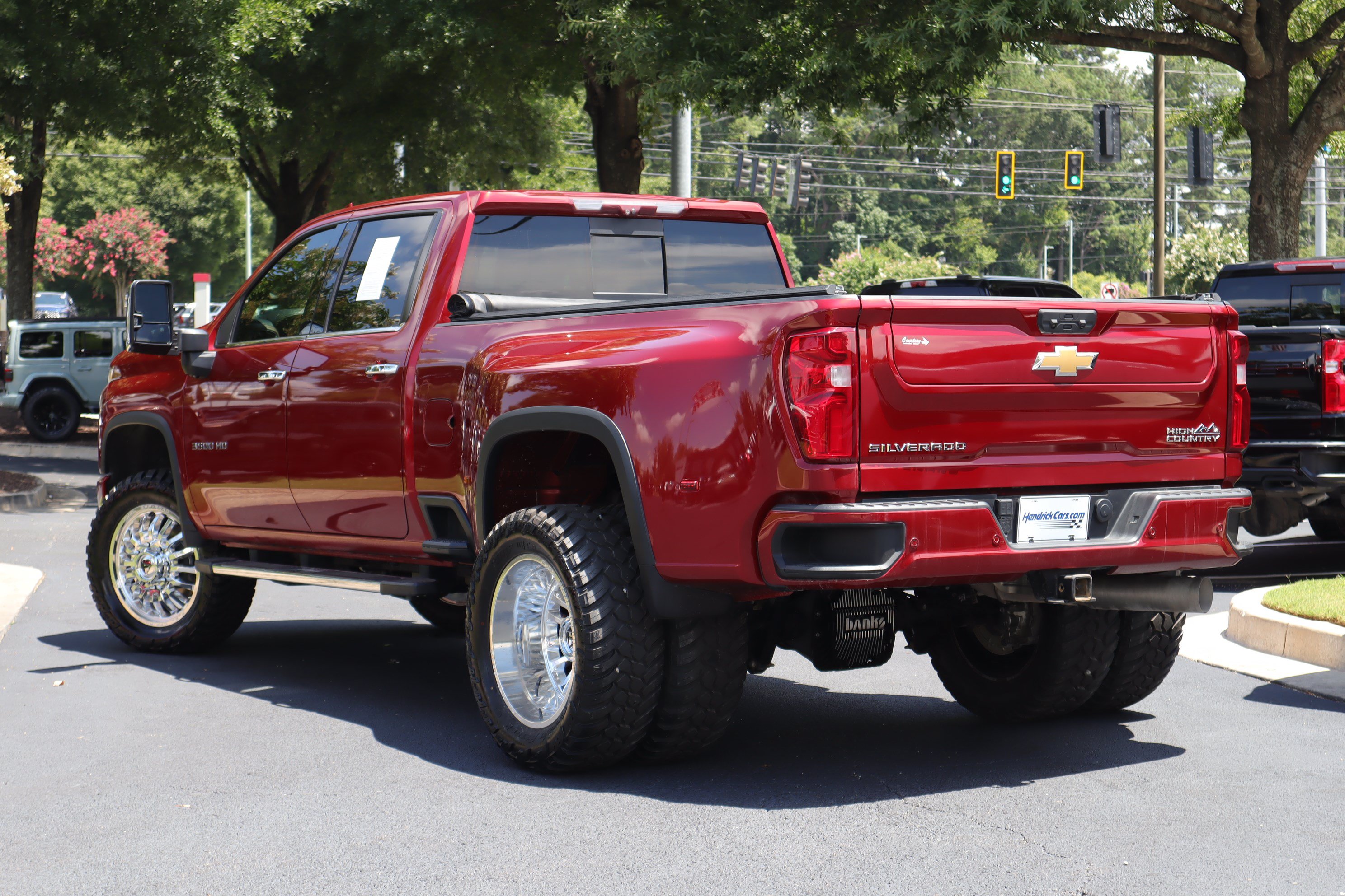 Used 2022 Chevrolet Silverado 3500 High Country AWD/4WD video 3